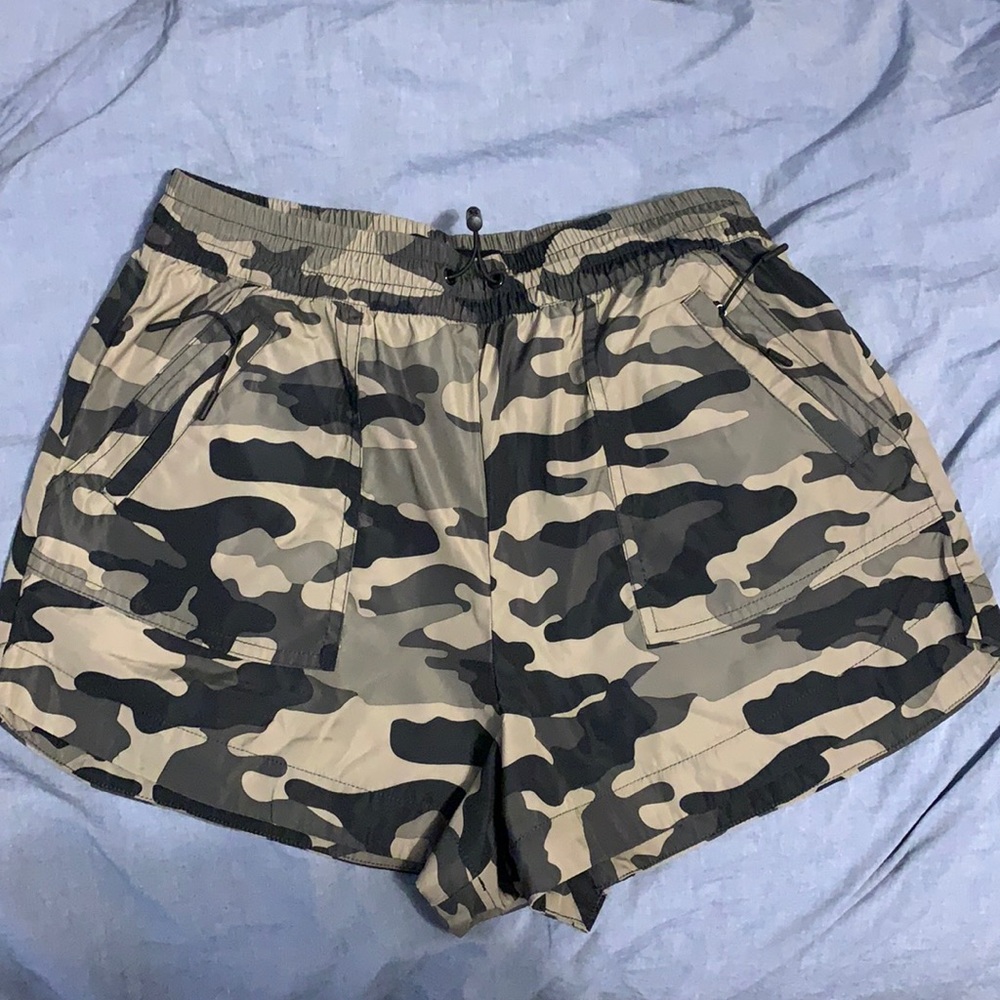 Zara windbreaker shorts